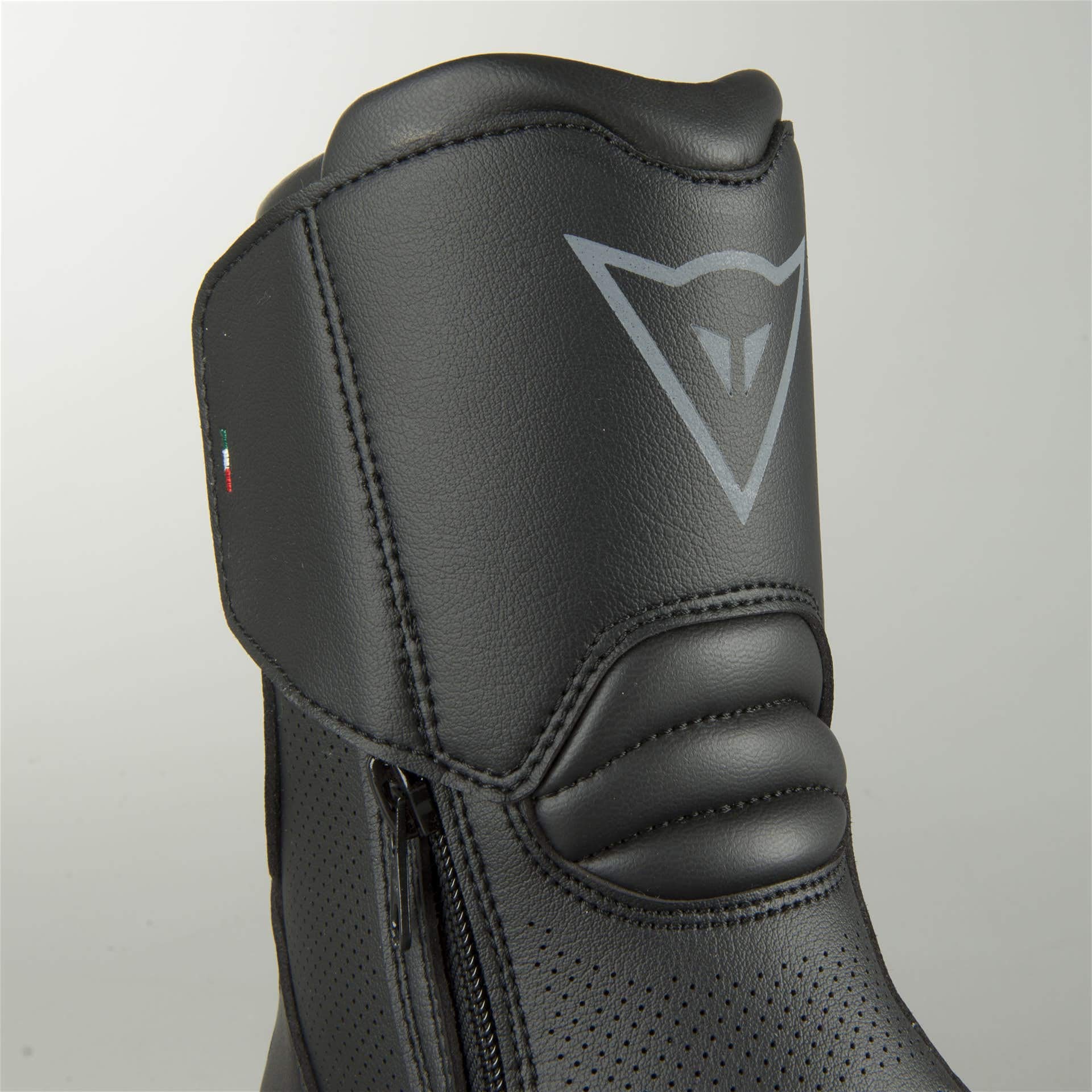Amazon.co.jp: NIGHTHAWK D1 GORE-TEX LOW BOOT : 車＆バイク